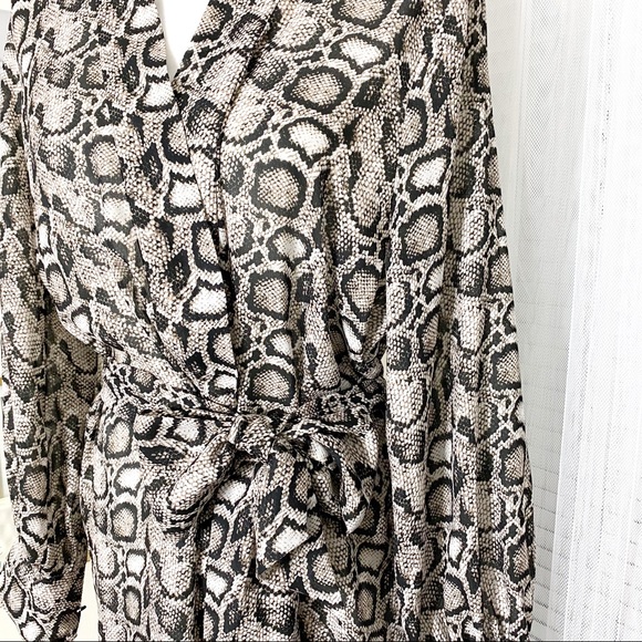 Good American The Sheer Snake Skin Maxi Robe US 0 - Picture 7 of 13